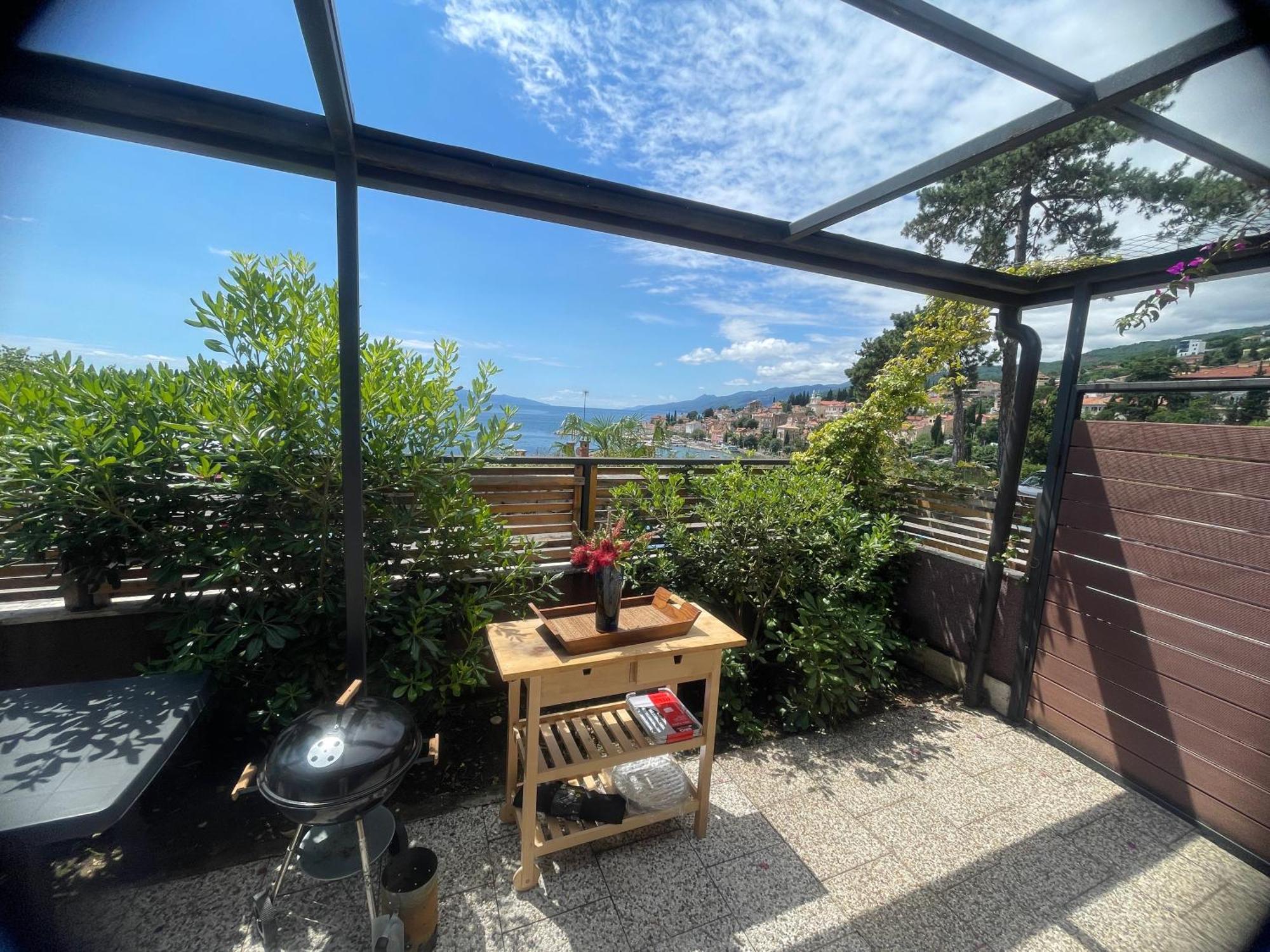 Apartments Villa Dinka Opatija Eksteriør billede